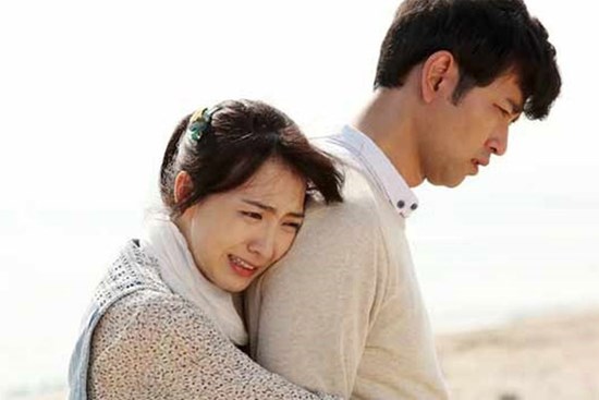 Chồng cũ mời cưới, vợ cũ biết danh tính cô dâu thì 