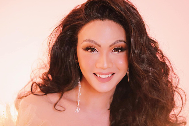 Đào Bá Lộc vứt phăng mái tóc giả, quyết để tóc dài chặt đẹp hội mỹ nhân Vbiz: Thế này ai đọ lại được?-2