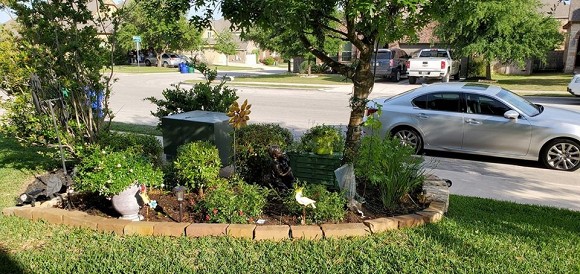 Quách Thành Danh cải tạo vườn thành công viên thu nhỏ cho các con thỏa sức vui chơi khi nghỉ dịch-8