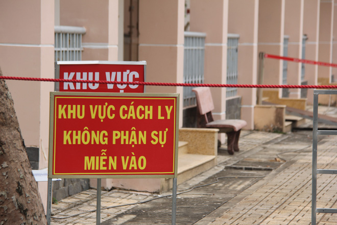 TP.HCM: 22 ngày không ghi nhận ca nhiễm mới, 3 bệnh nhân tái dương tính sức khỏe ổn định, riêng nam phi công tiên lượng còn nặng-2