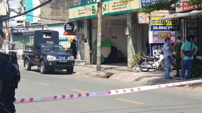 4 tiếng phong tỏa con đường ở TP.HCM vì chiếc vali lạ-1