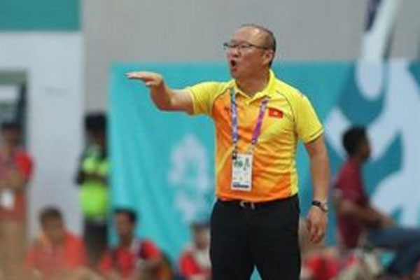 Thầy Park bối rối vì gà son” của... HLV Chung Hae Seong-3