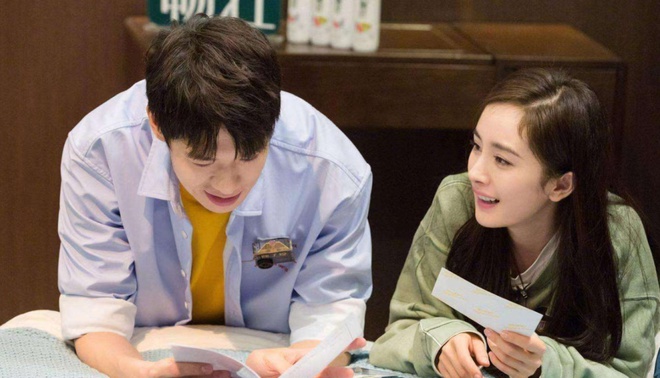 Vì sao Dương Mịch không công khai tình cảm với tình trẻ Ngụy Đại Huân?-1