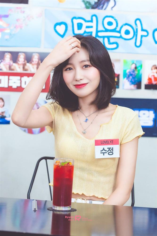 Khó tính như netizen Hàn cũng phải thừa nhận đây là nữ idol để tóc bob đẹp xuất sắc, nhìn là muốn cắt theo ngay-10