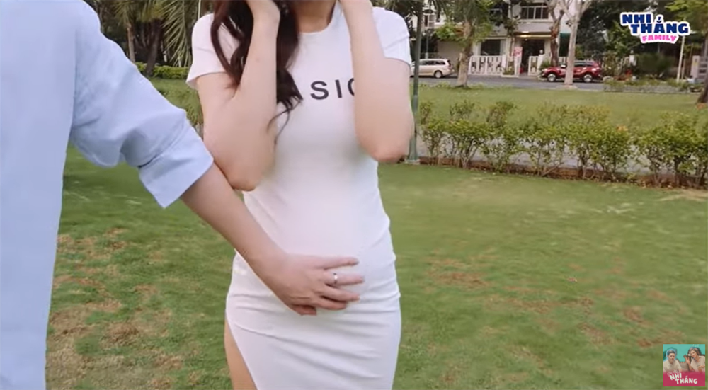 Đông Nhi chia sẻ clip cận cảnh từng cảm xúc trên gương mặt Ông Cao Thắng khi hay tin Đông Nhi mang thai-1