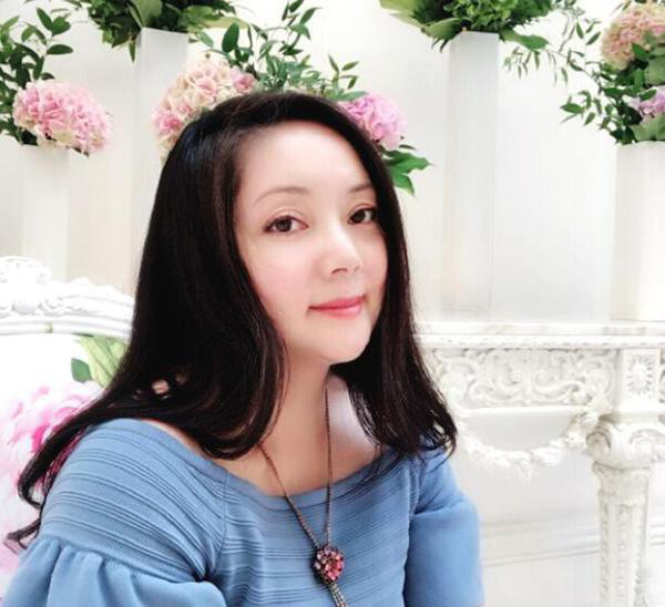 Mỹ nhân Hồng Lâu Mộng: Dính tai tiếng làm gái bao, rời làng giải trí, cuộc sống U60 ra sao?-7