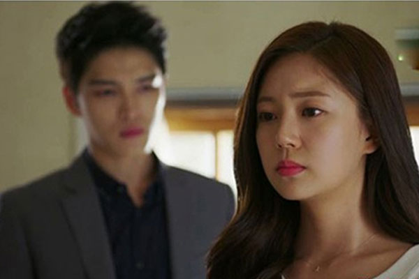 Muốn cho con về ngoại chơi 30/4 chồng quát: Biếu tiền rồi, cần gì về , vợ hỏi lại vài câu làm chồng thay đổi thái độ gấp-1