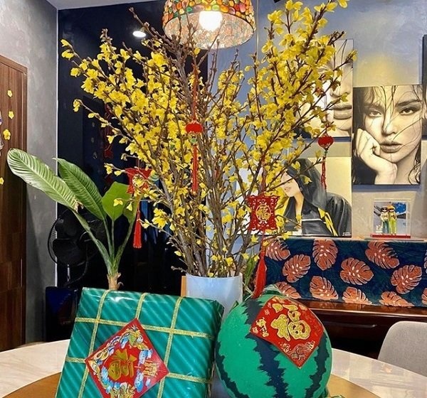 Sau 6 năm đăng quang hoa hậu, Kỳ Duyên vào TP.HCM ở nhà sang chảnh ngập hàng hiệu-4