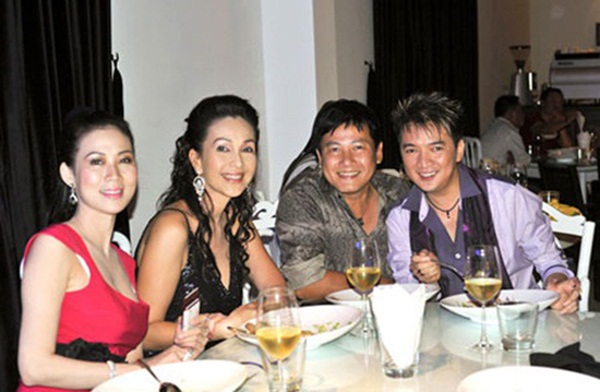 Nữ hoàng ảnh lịch Diễm Hương kể chuyện từng suy sụp và không muốn tham gia đóng phim-6