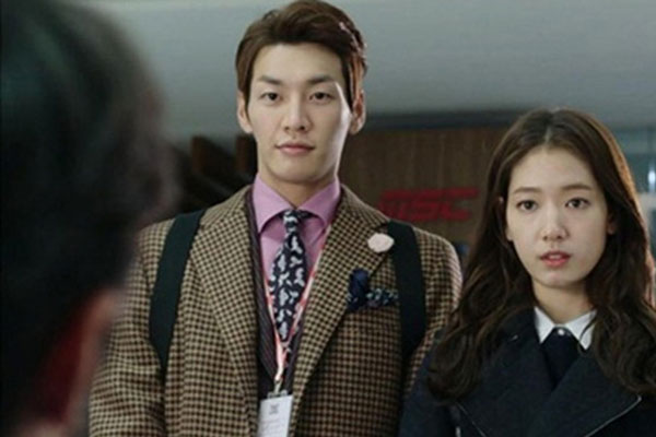 Cuộc sống của thánh ăn công sở sau vụ bé gái tử vong vì bắt chước-6