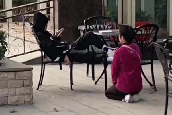 Đứa trẻ thường xuyên bị đánh và không bao giờ bị đánh, sự khác biệt rõ rệt sau 10 năm-3