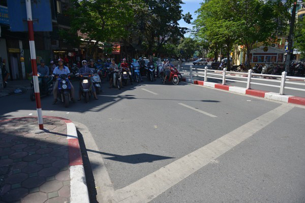 Dự báo thời tiết 3/5, Hà Nội sắp nắng nóng trên 40 độ-2