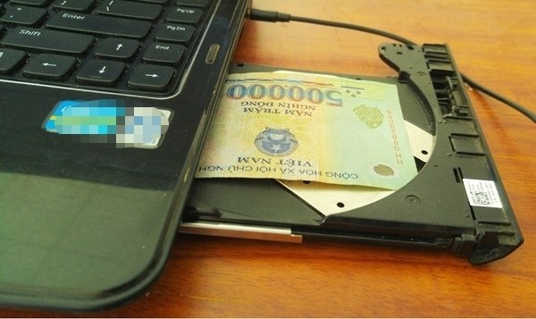 Muôn vàn kiểu giấu quỹ đen để qua mắt vợ của các ông chồng có IQ vô cực khiến cánh chị em ngã ngửa-1