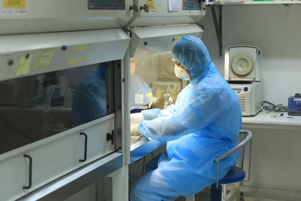 Người tiêm vaccine thử nghiệm tại Mỹ hình thành kháng thể chống virus-2