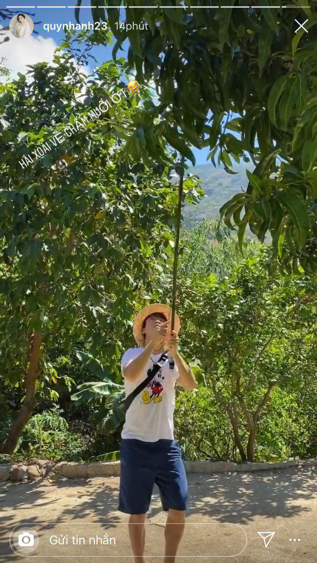 Duy Mạnh tự lái ca nô cho vợ dạo biển, Văn Đức hí hửng mua đồ cho tiểu công chúa”: Đặc điểm chung của các ông bố tương lai đây mà!-3