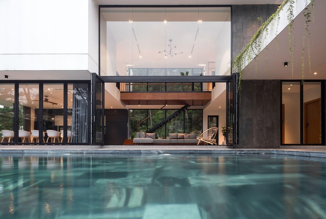 Biệt thự với thác nước đổ đẹp như trời Âu của cặp vợ chồng ở Tam Đảo-10