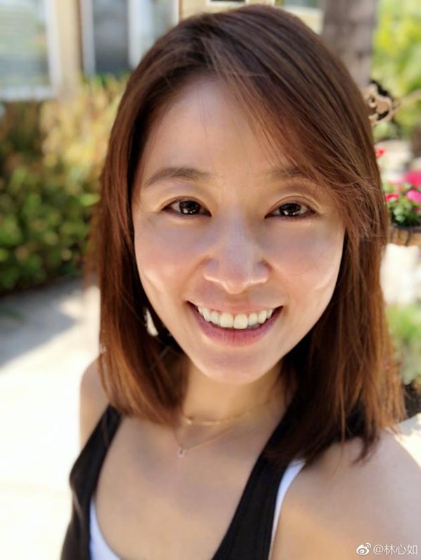 Lâm Tâm Như công khai mặt mộc sau khi nhận cơn bão chê nhan sắc xuống cấp, da chảy xệ già nua-2