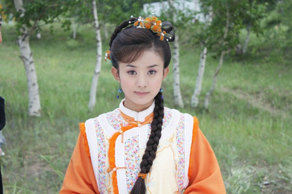 Nguyên mẫu lịch sử của nhân vật Tình Nhi dịu dàng và thanh khiết, tâm phúc của Thái Hậu trong phim Hoàn Châu Cách Cách là người như thế nào?-2