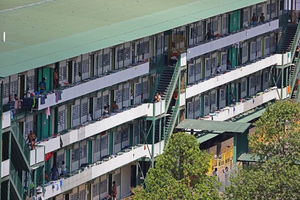 Bài học đắt giá từ châu Á khi vội mở cửa lại giữa dịch-4