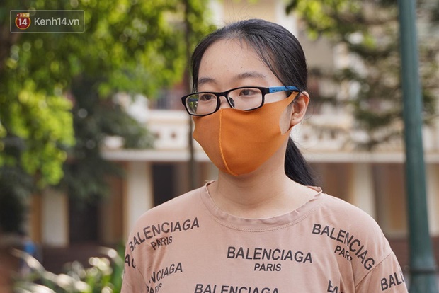 Học sinh, sinh viên trở lại trường sau kỳ nghỉ dịch: Xa trường lâu quá mình đi lạc giữa các lớp, không nhớ vị trí tòa nhà-1