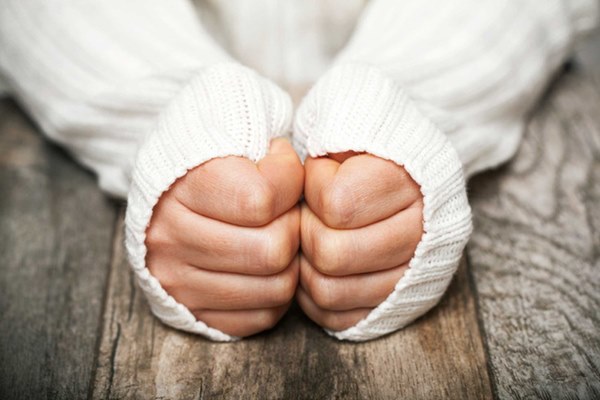 Trời nóng nhưng tay chân lúc nào cũng lạnh ngắt: Đừng chủ quan bởi có thể bạn đang mắc trọng bệnh-2
