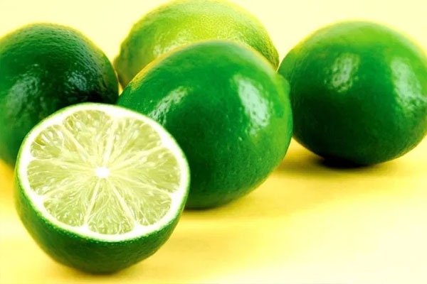 Cách làm sạch ấm siêu tốc trong nháy mắt bằng nguyên liệu rẻ bèo nhà nào cũng có-3