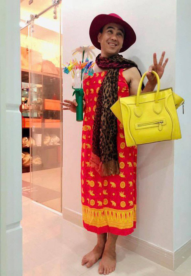 Quyền Linh mượn váy, túi xách của vợ hóa trang thành đàn bà gây cười-8