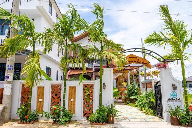 Chủ nhà ở Hội An chi 1,7 tỷ đồng xây dựng nhà phố sân vườn đẹp nên thơ-1