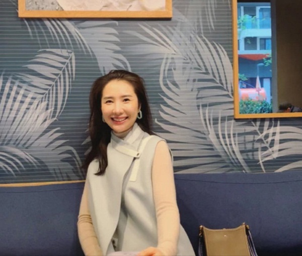 Xôn xao thông tin trước khi ngoại tình với hotgirl đỉnh nhất Trung Quốc, chủ tịch Taobao từng qua lại với nhiều phụ nữ khác và muốn ly hôn không nuôi con-2