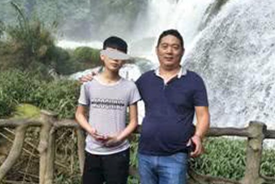 Trung Quốc: Nam sinh 15 tuổi đột tử khi đeo khẩu trang trong lúc tập thể dục, chuyên gia y tế lý giải điều này như thế nào?