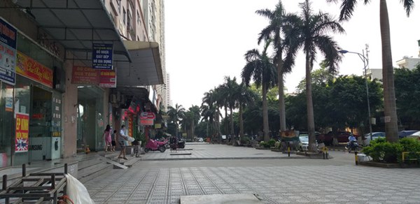 Hà Nội: Nam thanh niên lạ mặt rơi từ tầng 32 chung cư, chỉ để lại 1 vật duy nhất để lần tìm danh tính-3