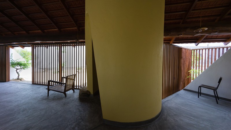 Ấn tượng trước ngôi nhà làm từ hai khối hình tam giác-12