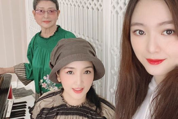 Lâu lâu mới xuất hiện, tiểu thư Anh Sa nhà Tập đoàn Tân Hoàng Minh khiến ai nấy đổ gục vì nhan sắc tựa nữ thần-4