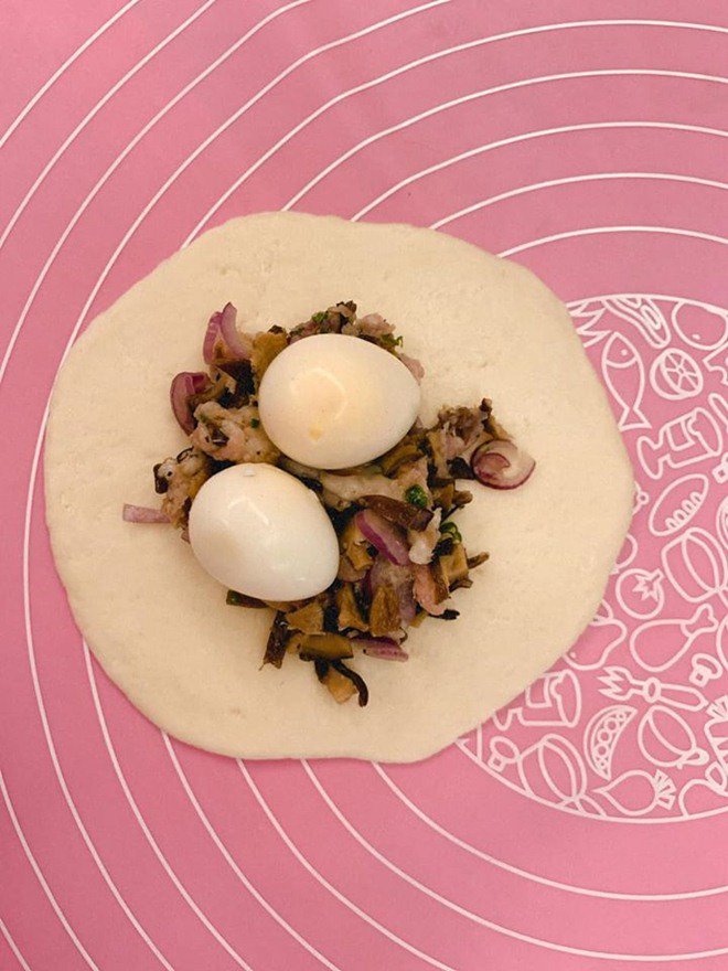 Phan Như Thảo làm bánh bao hình thú và cái kết không toang như hội chị em ghét bếp-17