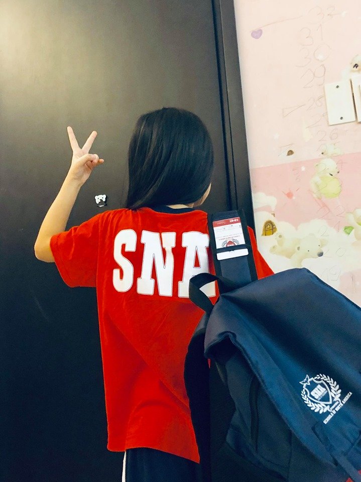 Con gái của Thủy Tiên - Công Vinh: Học trường quốc tế với mức phí sương sương nửa tỷ, mới 7 tuổi đã tự làm một điều khiến mẹ kinh ngạc-2