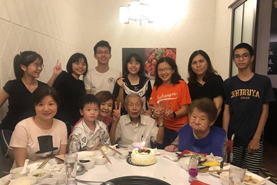 Bà mẹ bị chê cười vì 