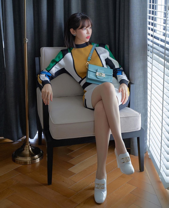 Lan Ngọc diện váy trắng bó sát, Bảo Thy khoe dáng với đồ bơi Gucci-8