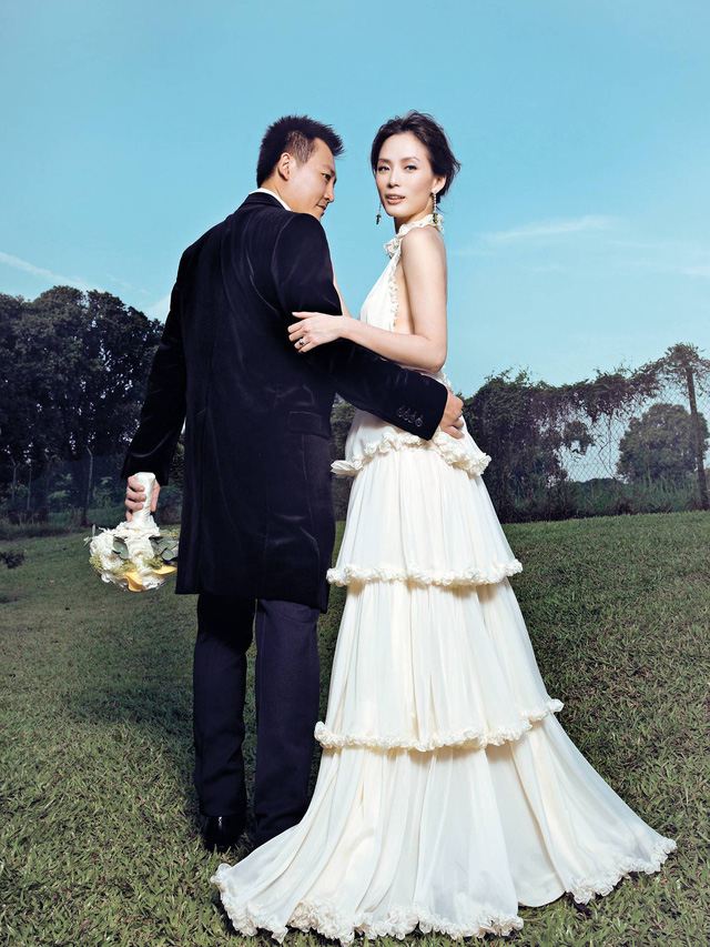 Đông Phương Bất Bại kinh điển: 25 tuổi vỡ nợ 8 tỷ, ly dị đại gia, cuộc sống hiện tại ra sao?-7