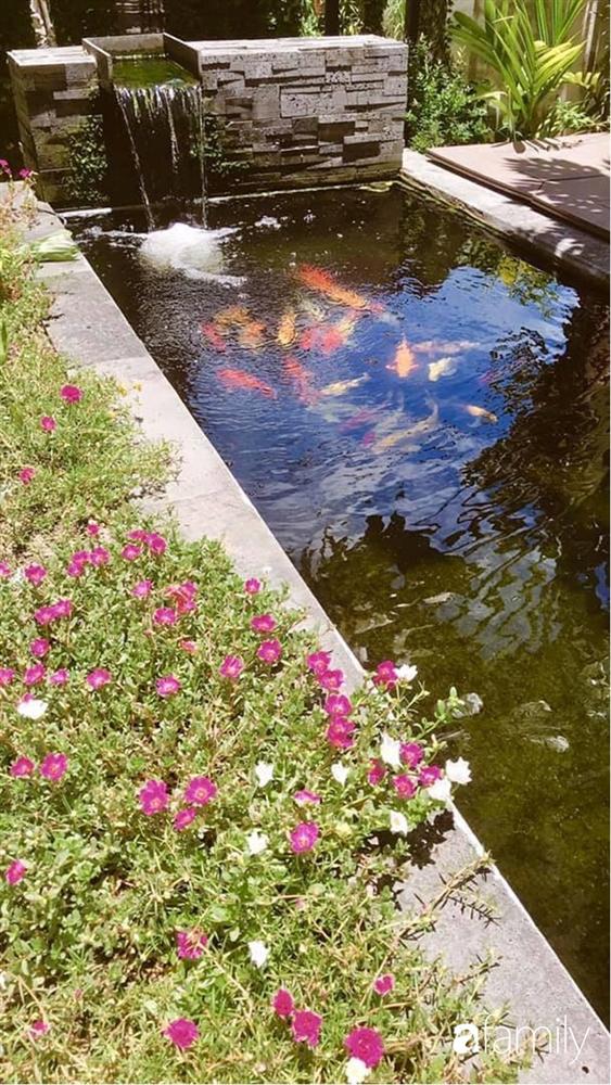 Chàng sinh viên kiến trúc tự thiết kế sân vườn rộng 200m² với cây xanh và ao cá cho gia đình 4 thế hệ ở ngoại ô Đà Nẵng-26