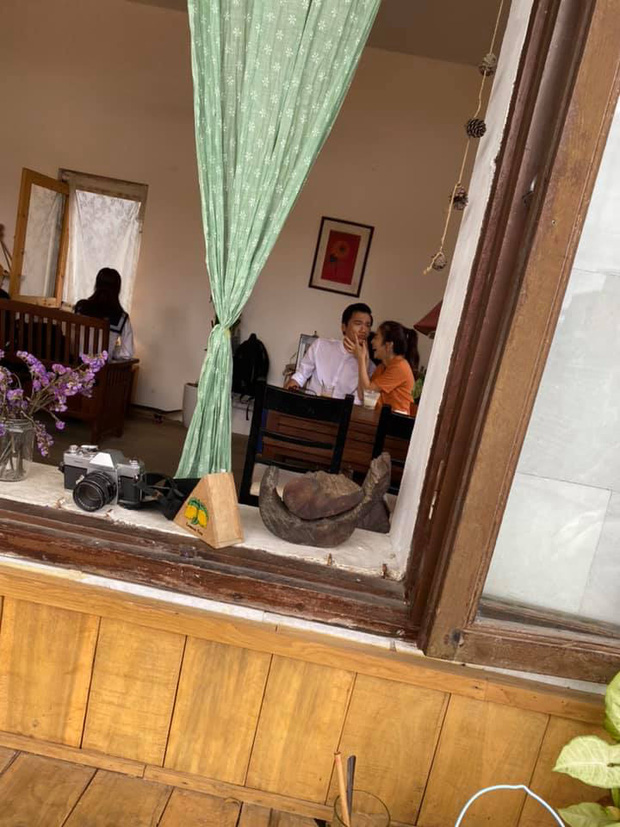 Xôn xao loạt ảnh tình tứ rộ nghi vấn Xuân Nghị đang hẹn hò Trần Vân Phòng trọ Balanha-3