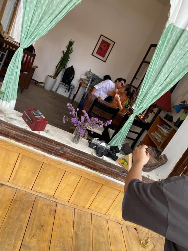 Xôn xao loạt ảnh tình tứ rộ nghi vấn Xuân Nghị đang hẹn hò Trần Vân Phòng trọ Balanha-2