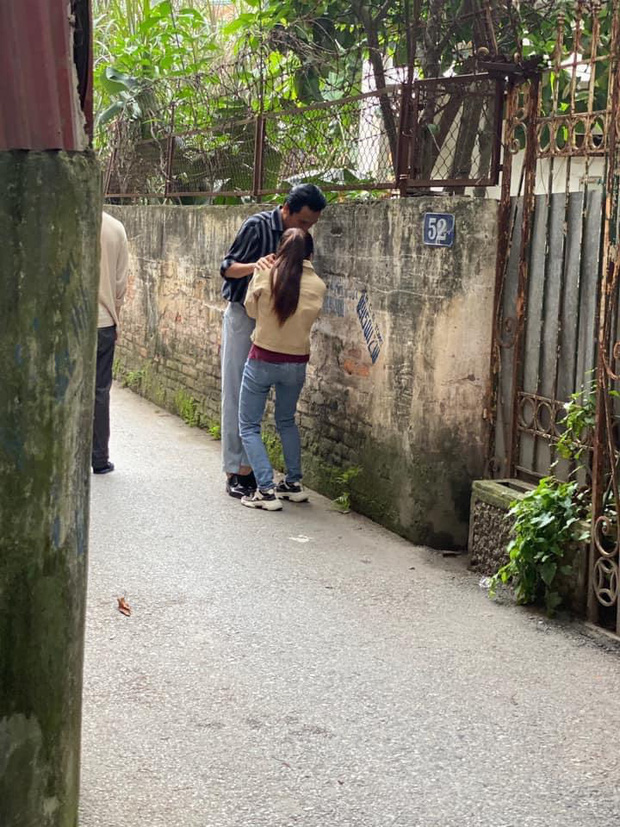 Xôn xao loạt ảnh tình tứ rộ nghi vấn Xuân Nghị đang hẹn hò Trần Vân Phòng trọ Balanha-4