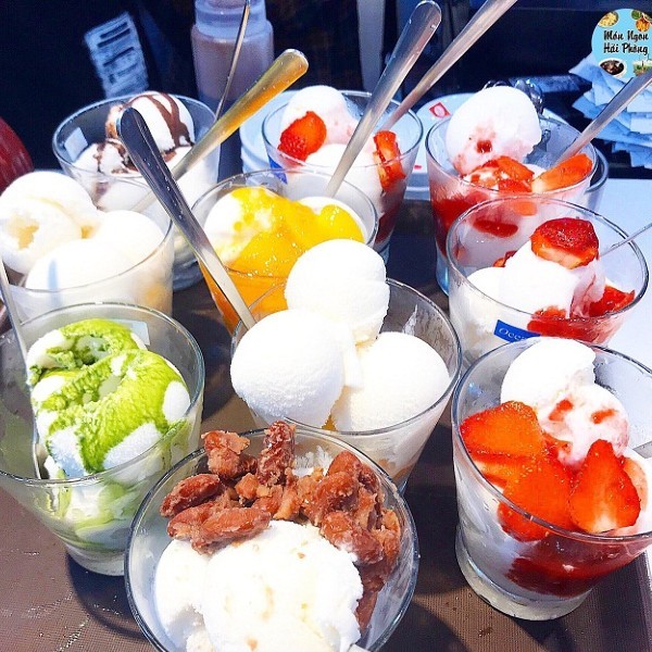 Cơn sốt mới tràn về Hà Nội, ghế nhựa vỉa hè lại 1 lần đổi vận-2