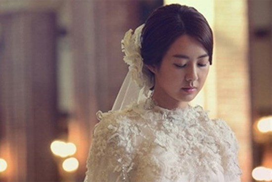 Về ra mắt mẹ anh dúi vào tay 200 nghìn, tôi cúi mặt hủy hôn dù đang bầu 3 tháng