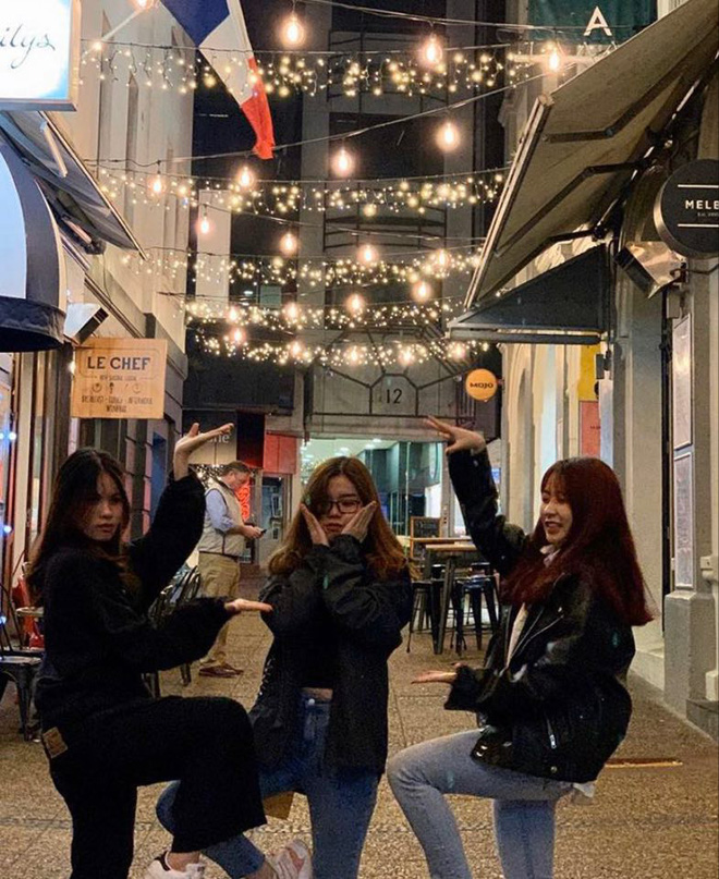 Gái xinh kể chuyện thuê phòng trọ nhìn ra trung tâm thành phố, view hướng tòa tháp nổi tiếng và giá decor tiền triệu nhưng thành quả chill bất ngờ-4