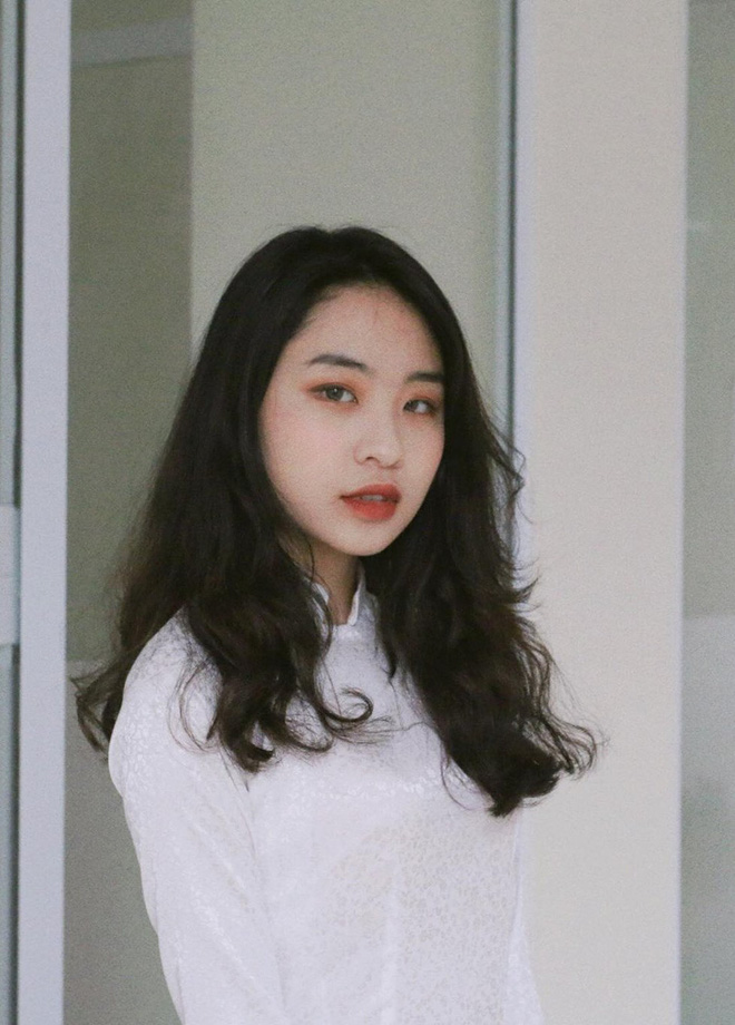 Gái xinh kể chuyện thuê phòng trọ nhìn ra trung tâm thành phố, view hướng tòa tháp nổi tiếng và giá decor tiền triệu nhưng thành quả chill bất ngờ-6