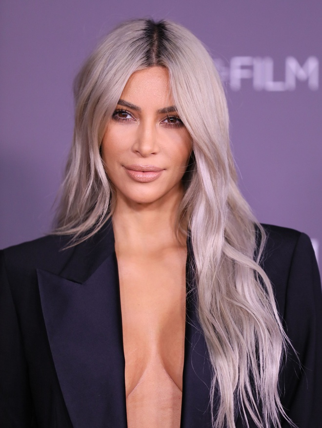 Kim Kardashian khoe ảnh tóc da rắn, hút 3 triệu like-4