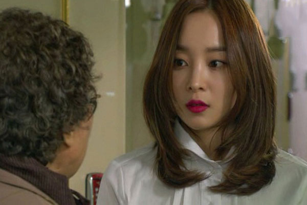 Có nhà riêng, vợ muốn đưa bố mẹ đẻ về thờ cúng-2