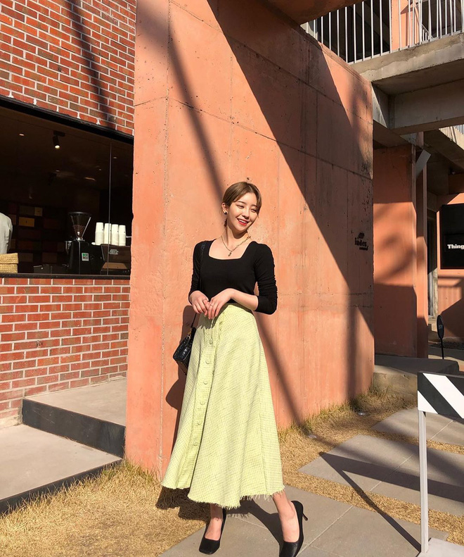 Kiểu gì thì hè này chị em cũng nên sắm 5 mẫu chân váy sau để diện lên là được khen xinh xẻo-5