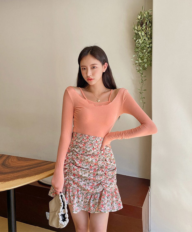 Kiểu gì thì hè này chị em cũng nên sắm 5 mẫu chân váy sau để diện lên là được khen xinh xẻo-10